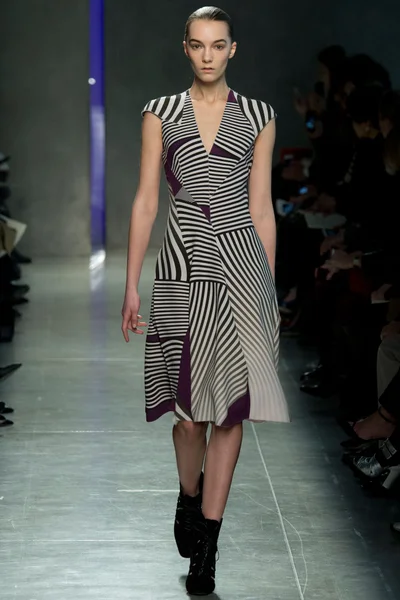 Look 17